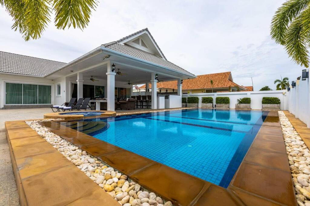 Pool Villas in Hua Hin